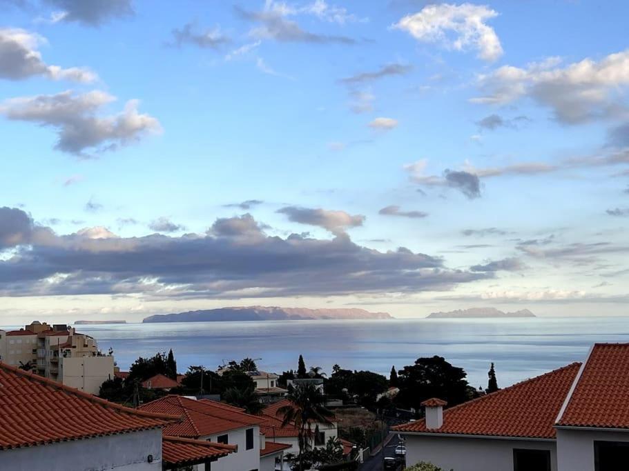 By The Sea - Apartamento Acolhedor E Relaxante. Caniço Dış mekan fotoğraf